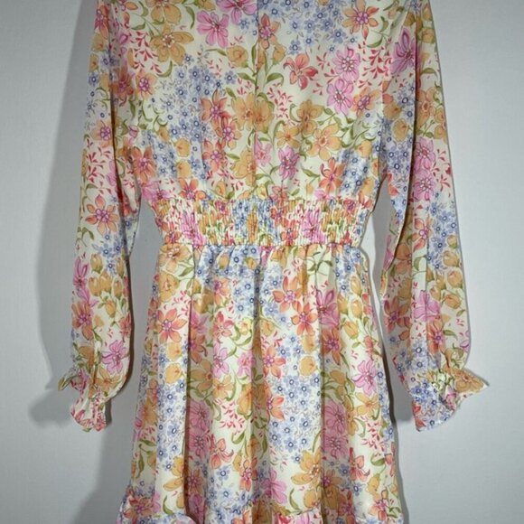 NWT SHOWPO PRETTY AS YOU DRESS IN MULTI FLORAL SIZE 6 - Picture 9 of 10